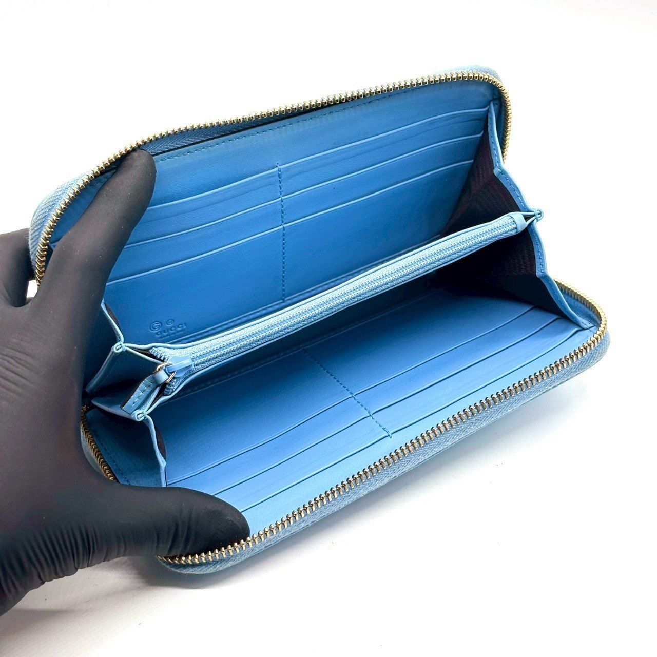 爽やかに映える空色】 GUCCI グッチ マイクロシマ 長財布 ラウンド