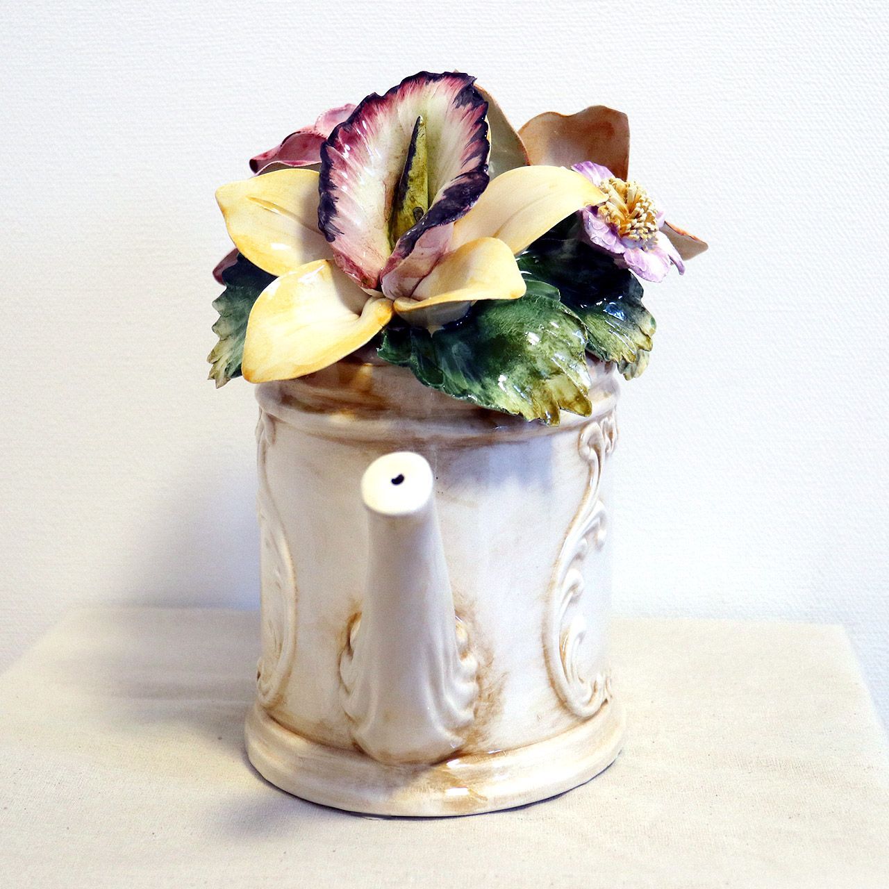 イタリア製 陶花 ジョウロ型 良い イタリア製 陶花 ジョウロ型 - メルカリ