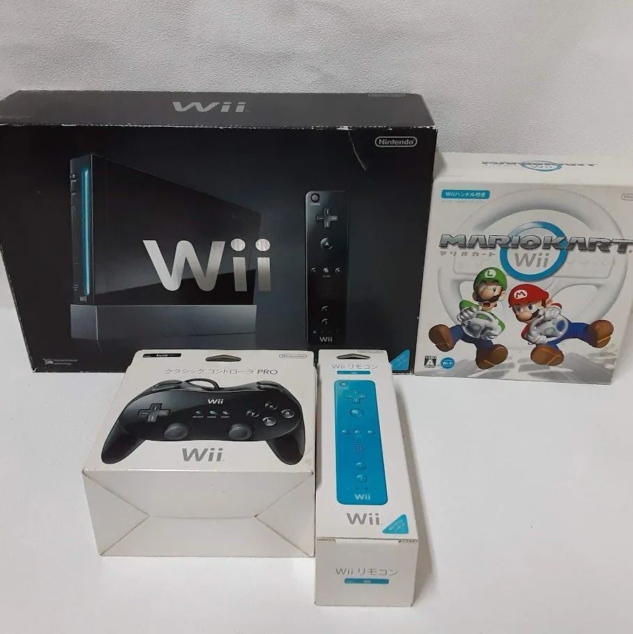 Wii 本体+Wiiリモコン+クラシックコントローラー+マリオカートWii