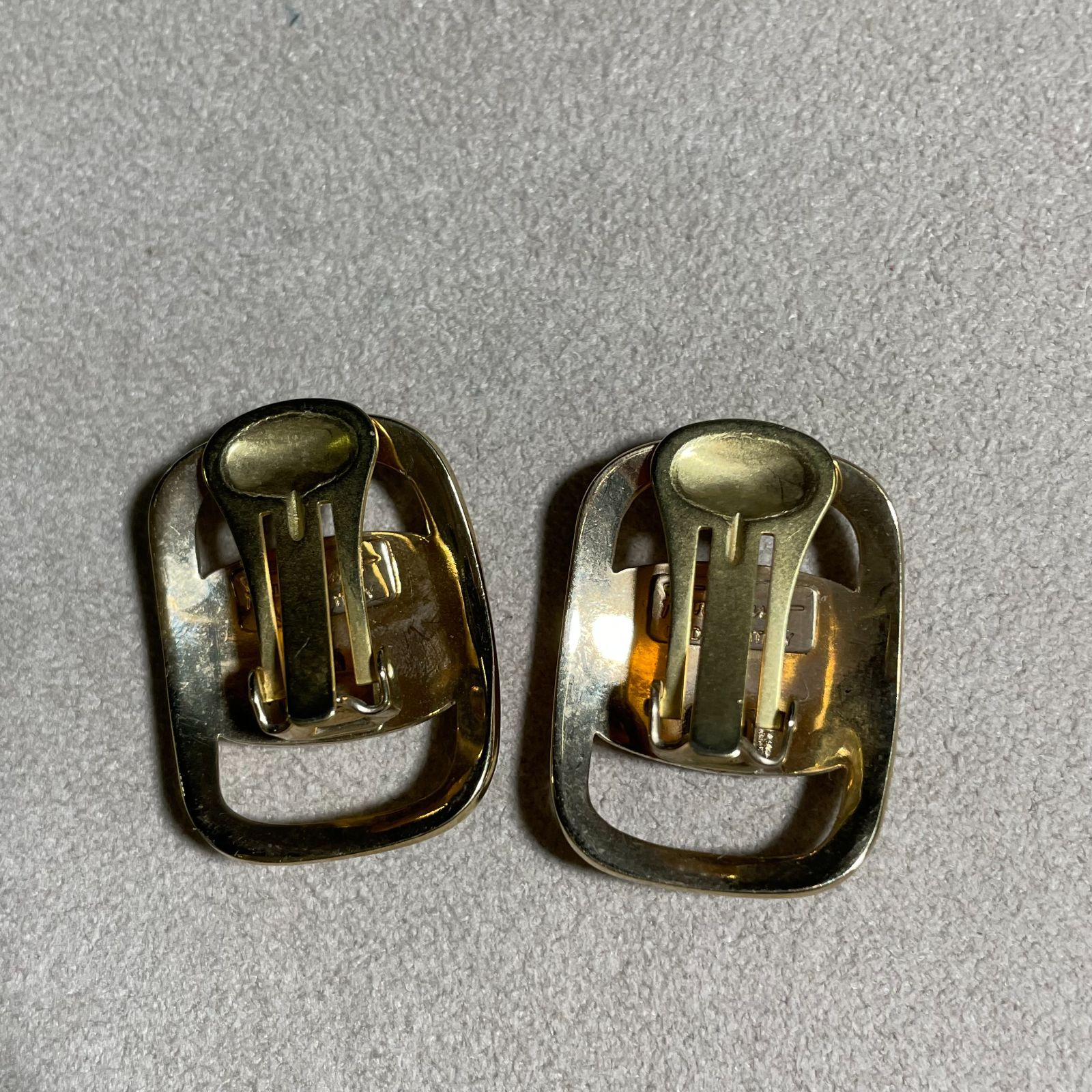 サルヴァトーレフェラガモ