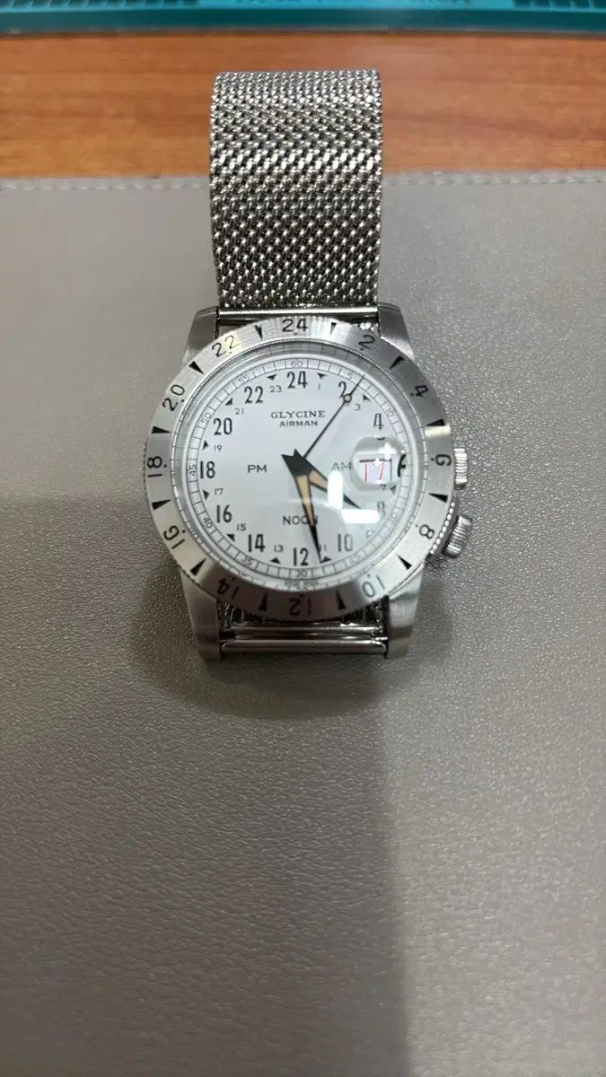 GLYCINE エアマン 目 40 mm