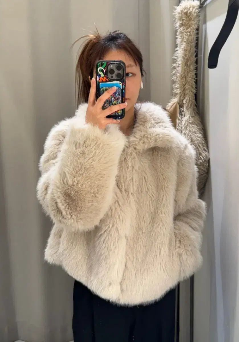 ZARA ザラ ショート ファーコート ファージャケット ライト ベージュ S スモール