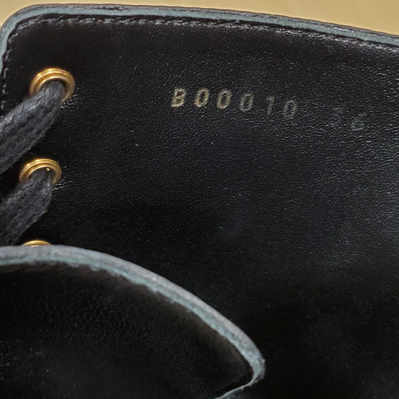 ショートブーツ 編み上げ