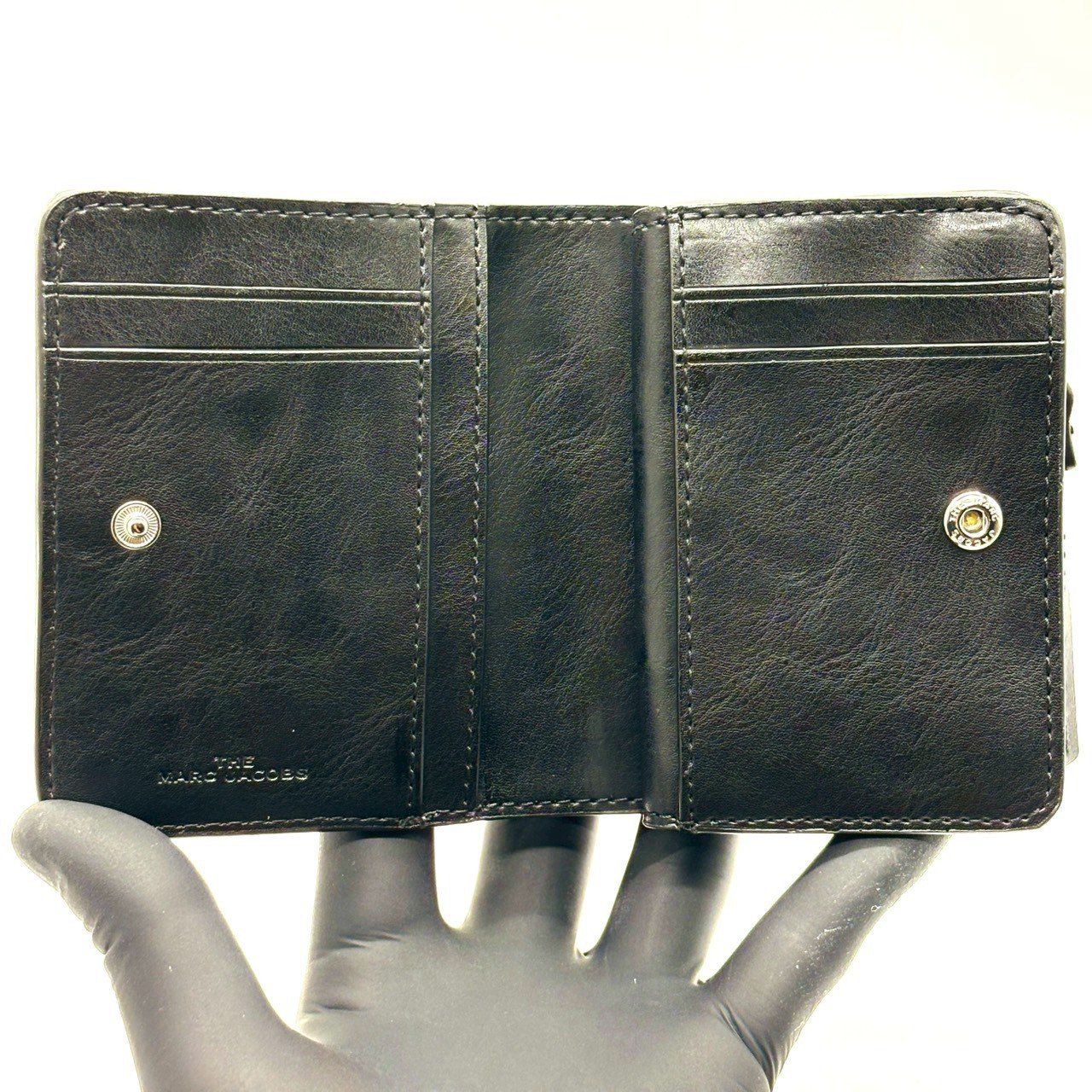 大人可愛い遊び心】 MARC JACOBS マークジェイコブス 二つ折り財布
