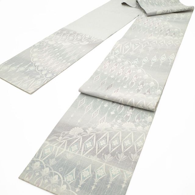  袋帯 フォーマル 正絹 京都 西陣 まいづる 門扉幻影文 ライトグレー地 ブルーグレー 薄紫 灰緑 段霞 洋風 シャンデリア 花文 銀糸 お洒落 春 秋 冬 仕立て上がり みやがわ sb 54894 袋帯 帯