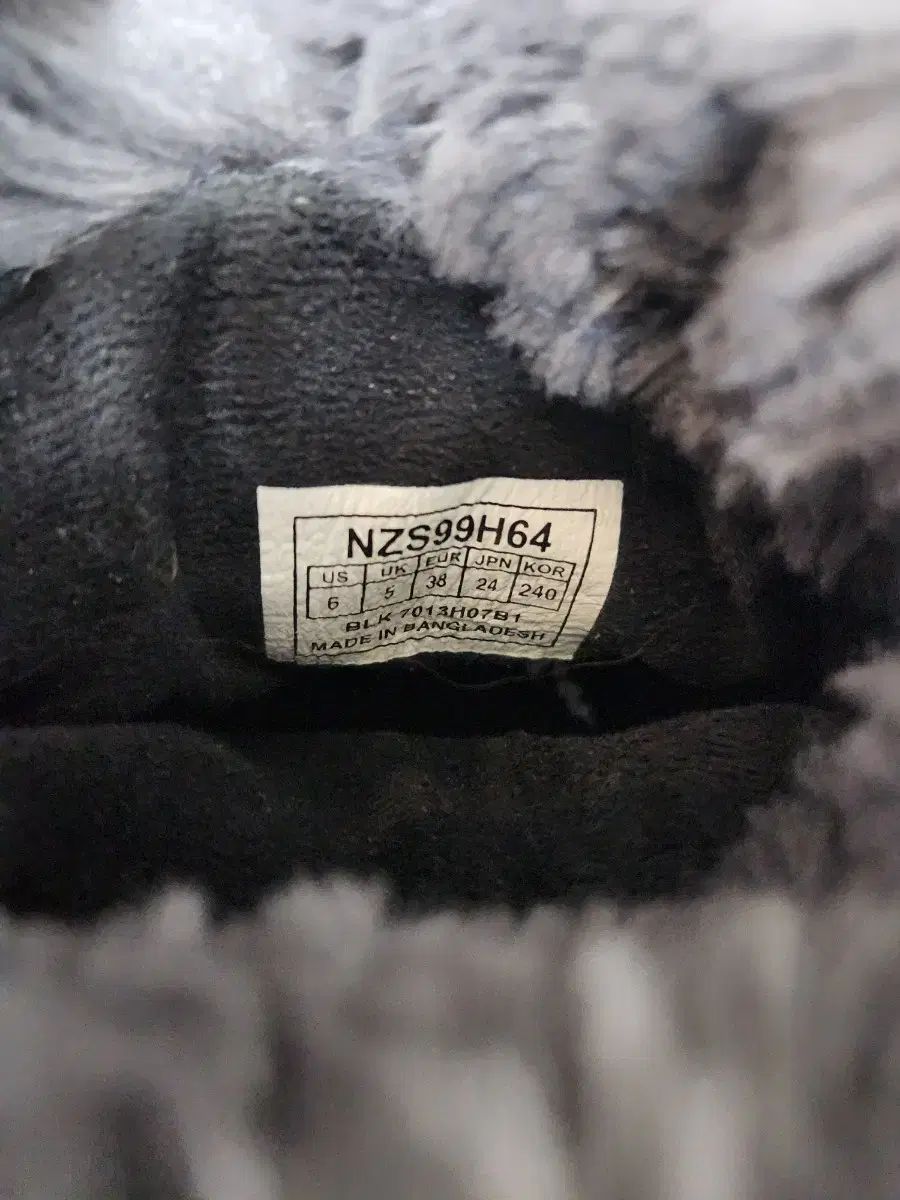  状態良し THE NORTH FACE ザノースフェイス レディース ダウン半ブーツ 240 その他 ブーツ