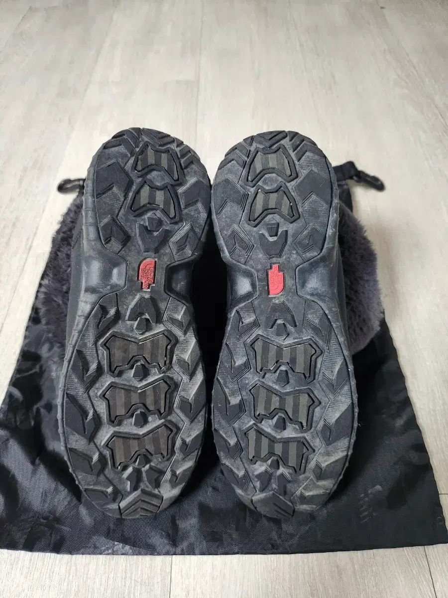 レディース ダウン半ブーツ