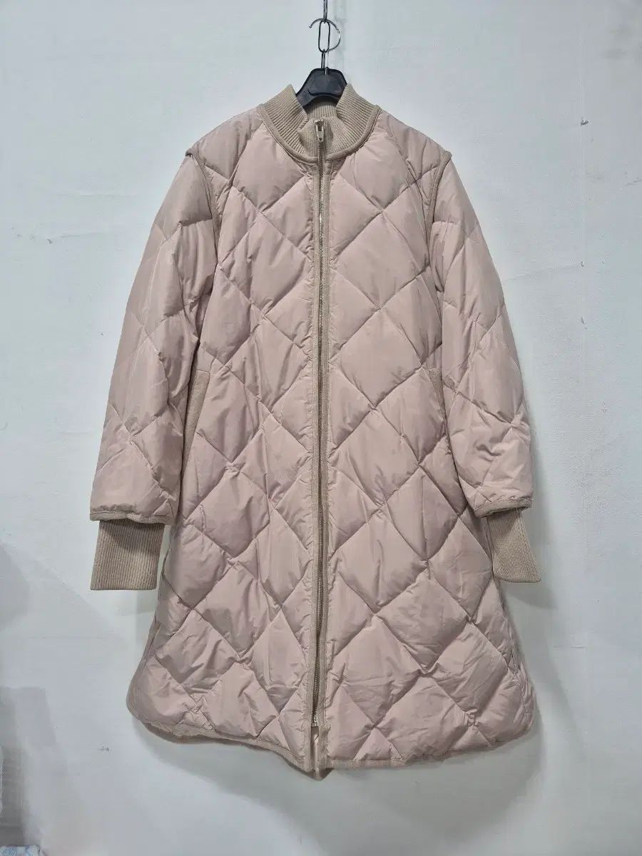 Izzat Collection キルティング ロング ダウンコート100