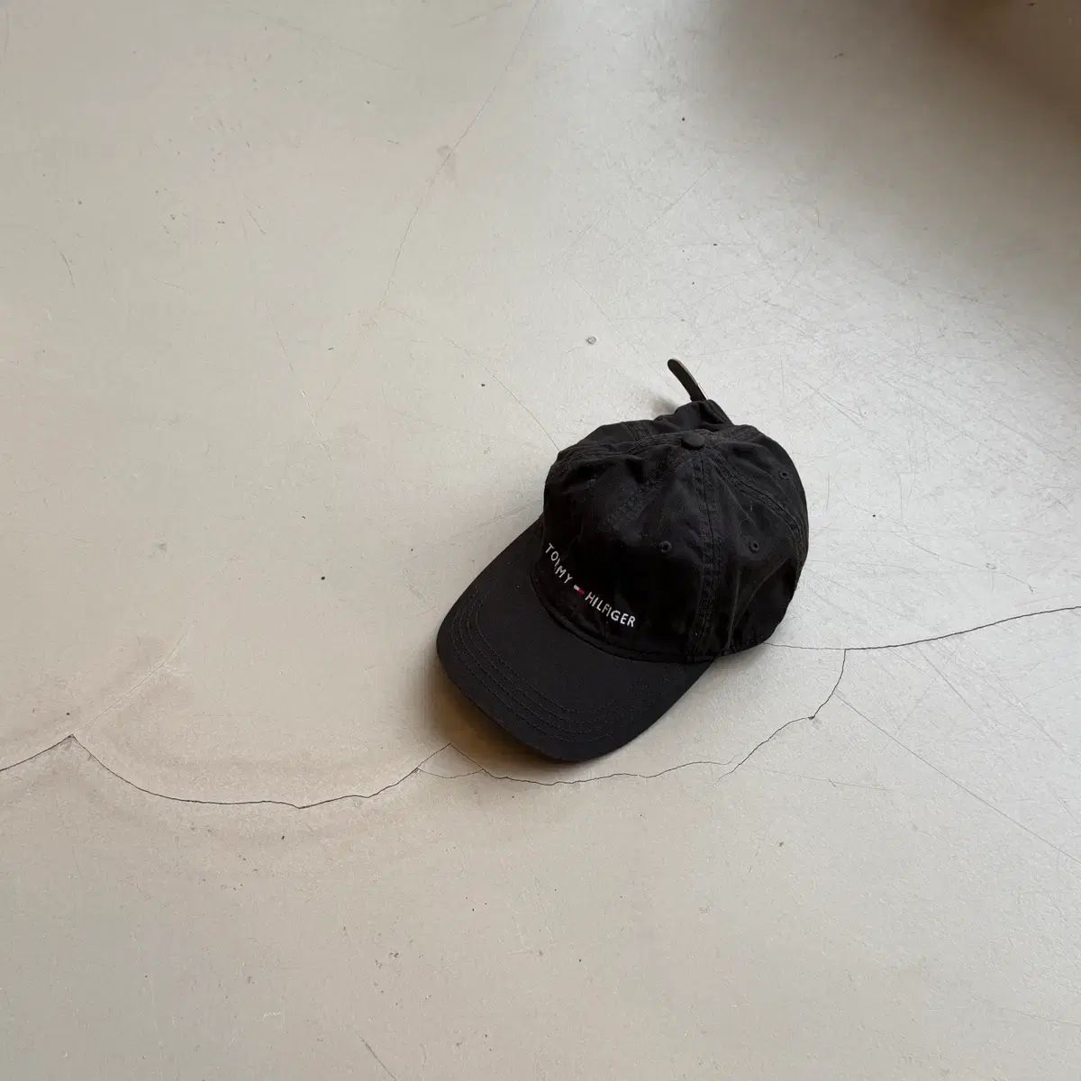 トミーヒルフィガー ベースボールキャップ