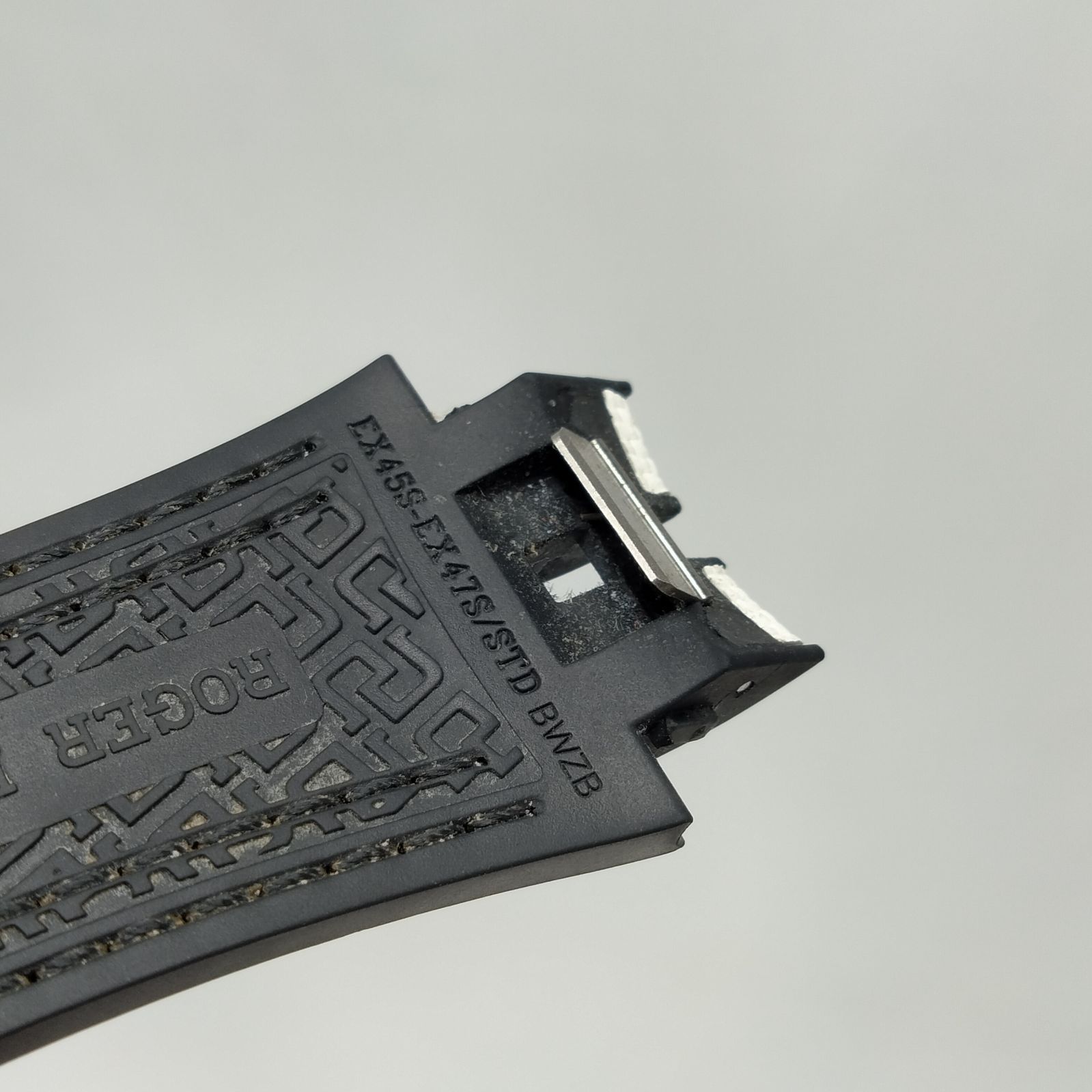 ホワイト ブラック