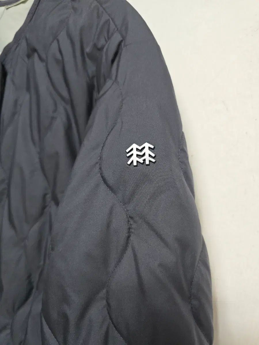 コーロンスポーツ ラウンドネック ダウン グース 90