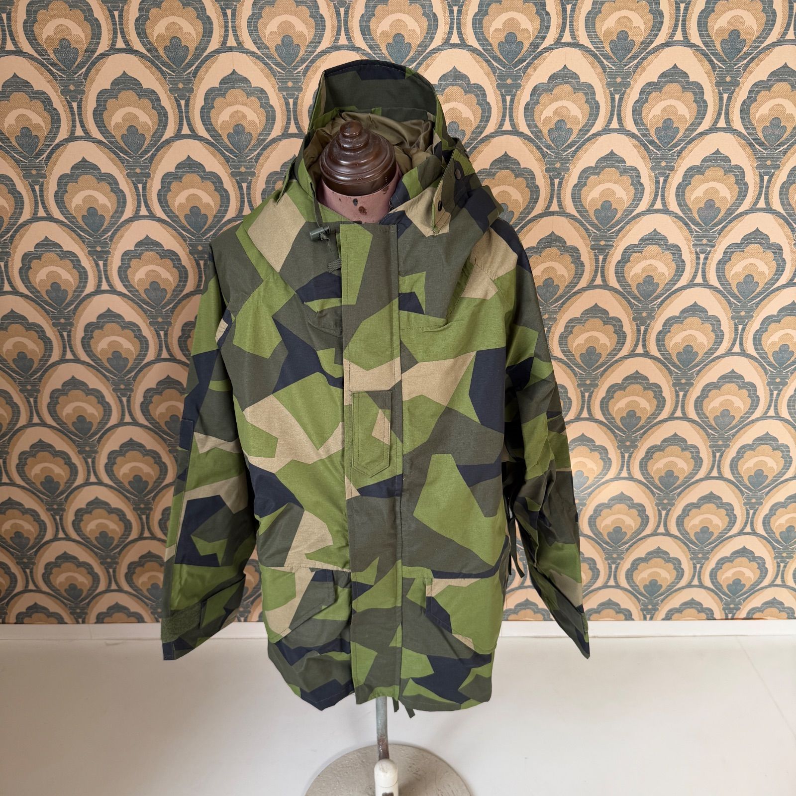 新品 未使用 スウェーデン軍 M90 ECWCS ミリタリーパーカー M47 M52