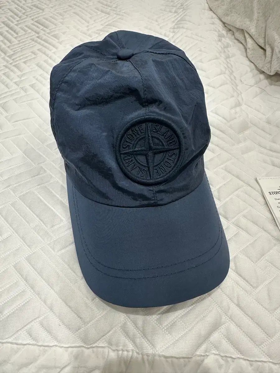 23 ss ストーンアイランド ナイロン ベースボールキャップ メタル XL