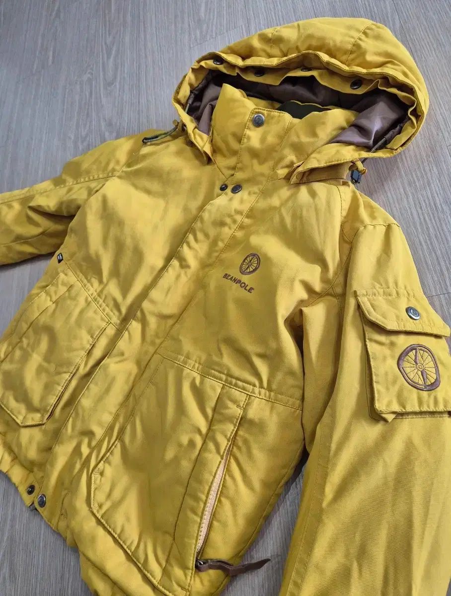 BEAN POLE Outdoor ビーンポール ジャケット ウィンドブレーカー アウトドア 0 公式通販 進化と伝統、どちらもここに。「」のアウトドアと日常の垣根を 1 ( ) outdoor ダウン and