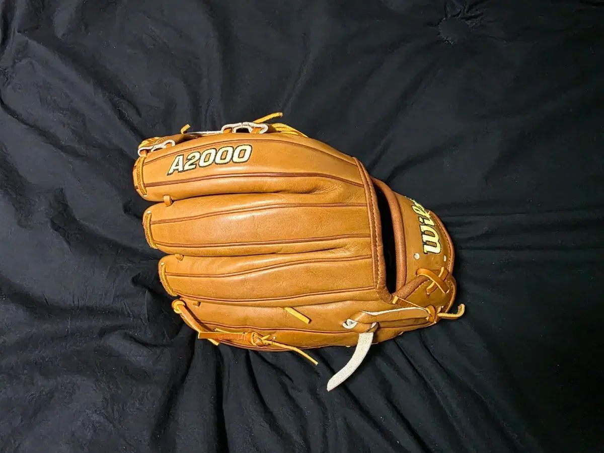 Wilson グローブ A 2000