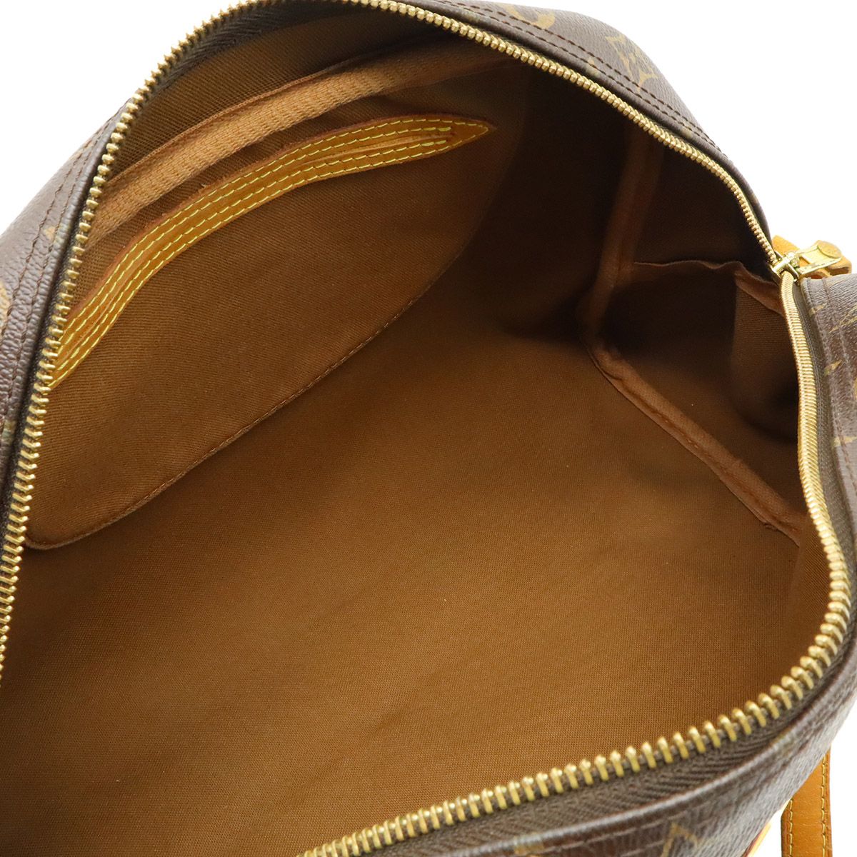 LOUIS VUITTON ルイ ヴィトン モノグラム モントルグイユPM ショルダー