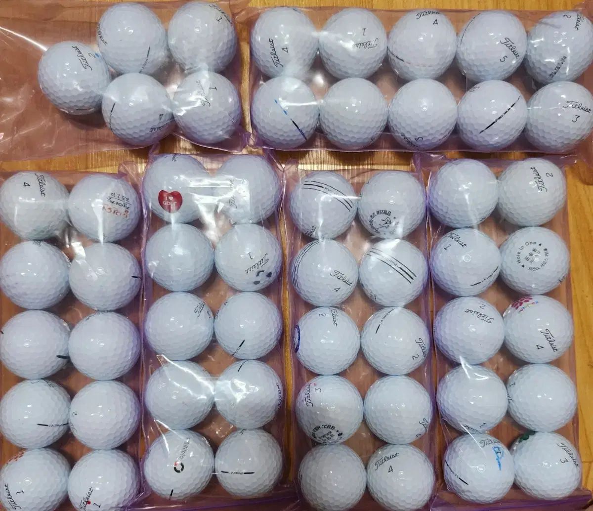 最新バージョン タイトリスト PROV 1 A級 ロストボール ゴルフボール