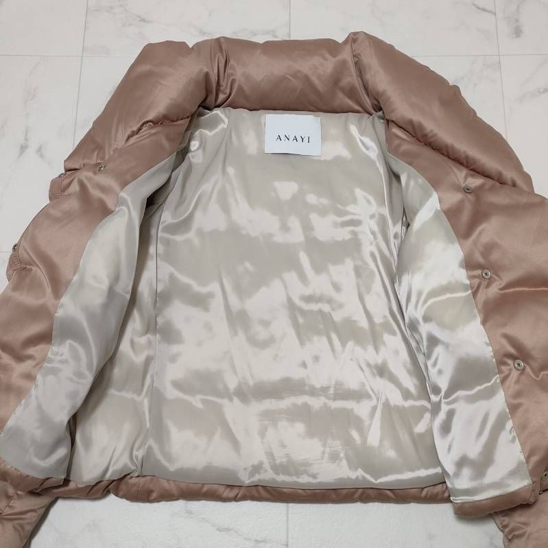 サテンピーチショートダウンジャケット