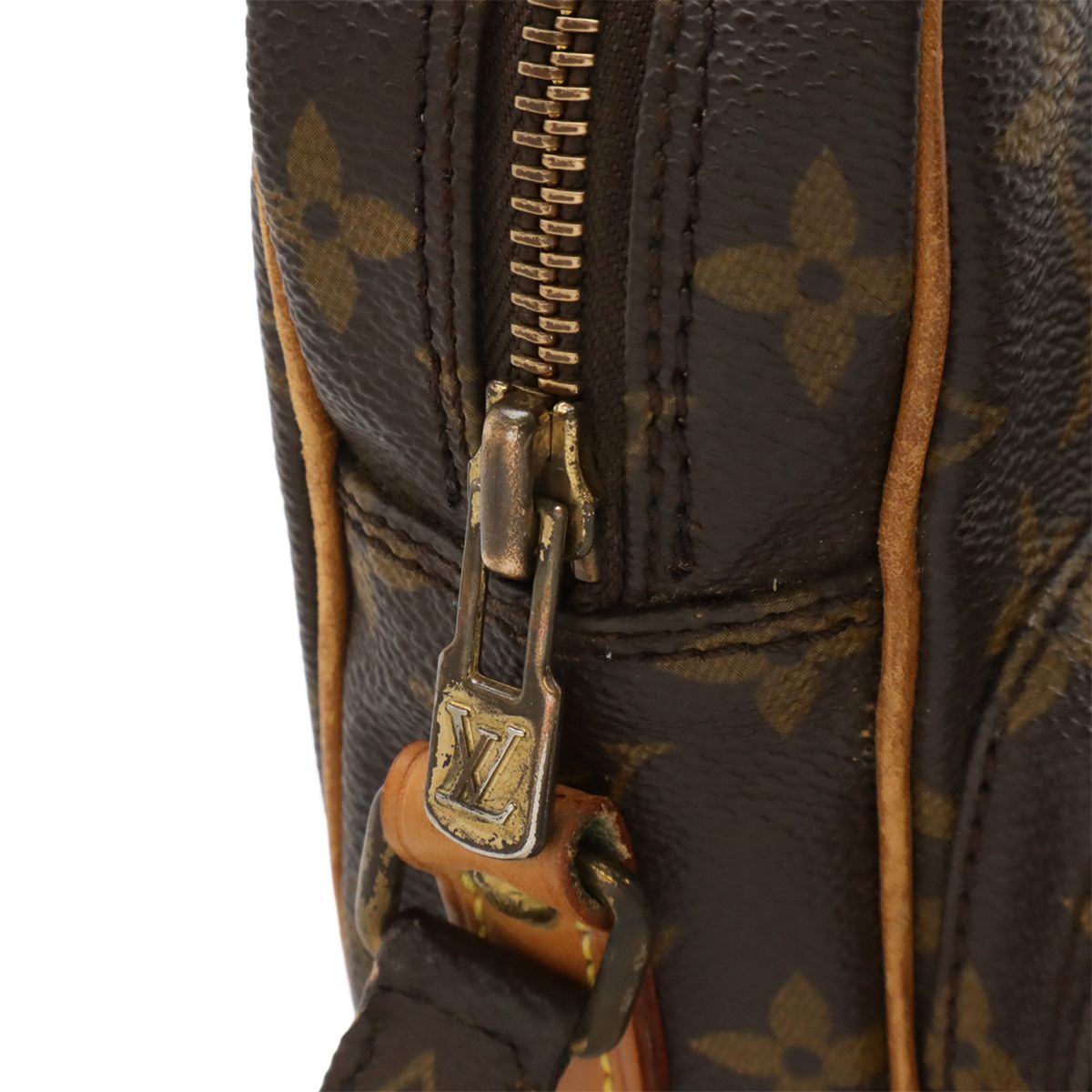 ルイヴィトン ショルダーバッグ モノグラム アマゾン　ポケットベタなし ルイヴィトン ショルダーバッグ モノグラム アマゾン ポケットベタなし