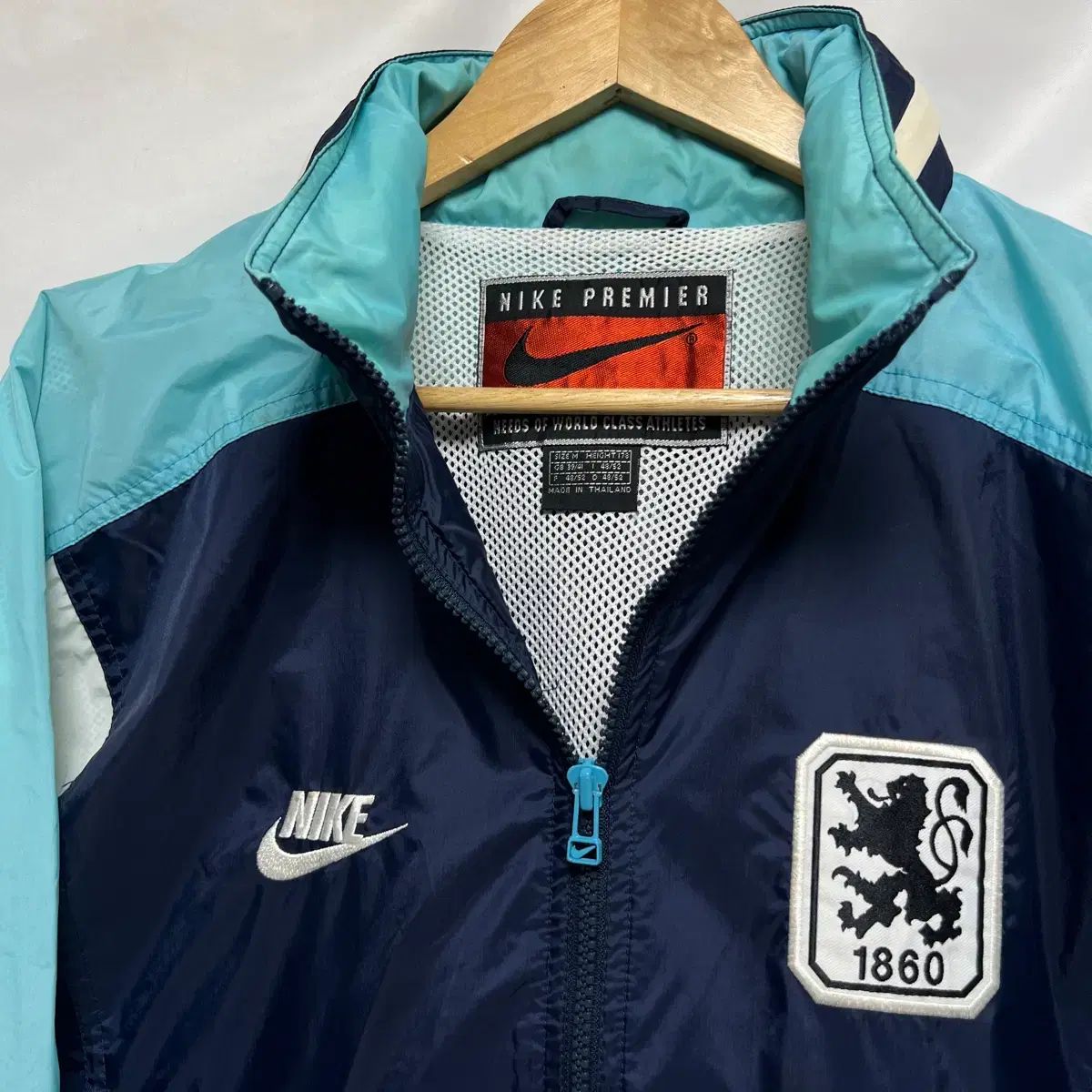 正規品/海外M NIKE FCバイエルン・ミュンヘン1860 オールドスクール