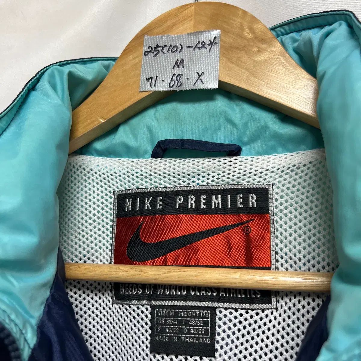 正規品/海外M NIKE FCバイエルン・ミュンヘン1860 オールドスクール