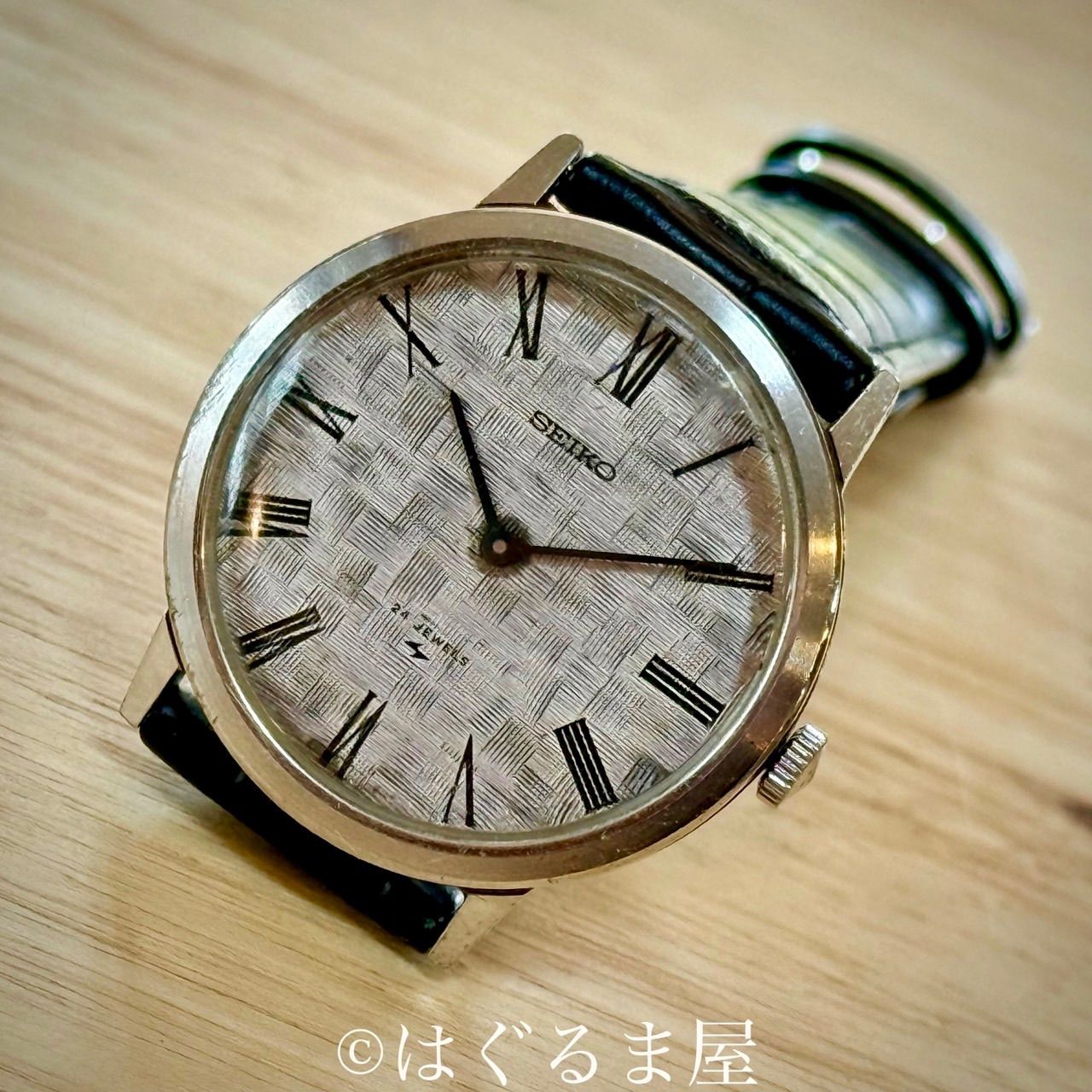 72年製造 セイコー ドレスウォッチ シャリオ 手巻メンズウォッチ OH済