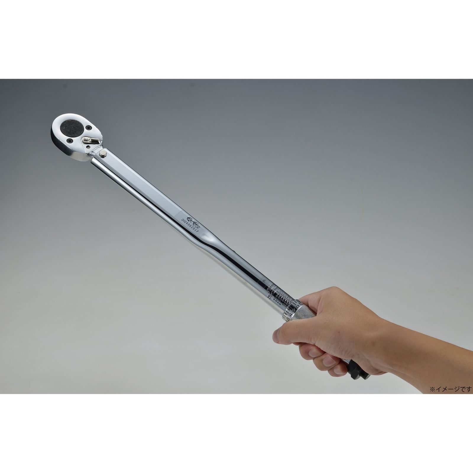  髙儀 Takagi プレセット型 トルクレンチ 12 7 mm差込角 TTW 4 校正証明書 1 2インチ 測定範囲 28 210 N m 目盛りが見やすい 黒色表記 収納ケース付き 締め付け作業 自動車整備 タイヤ交換 機械修理 その他 特殊工具