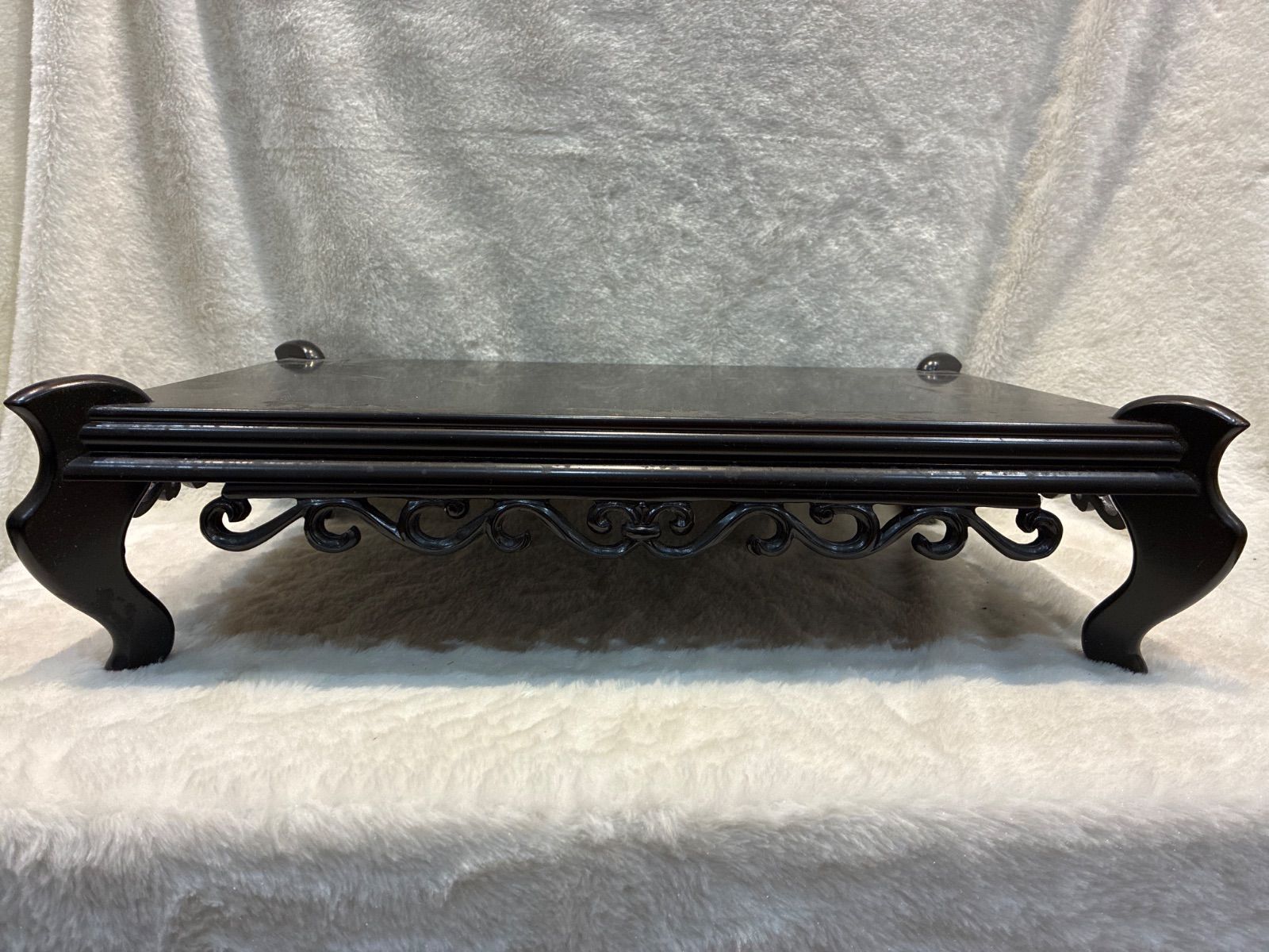 花台 小卓 黒檀 猫足 透かし彫り - メルカリ