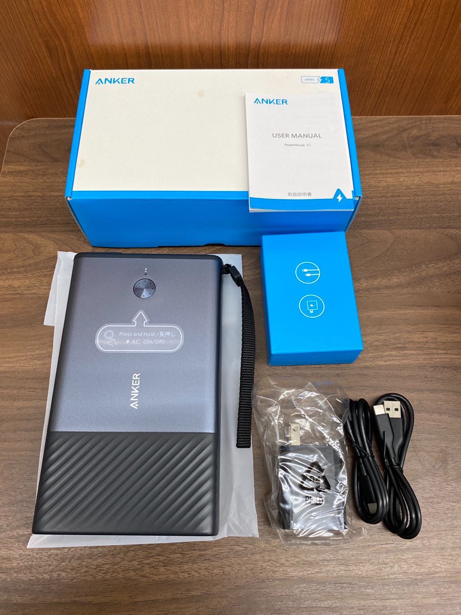 Anker PowerHouse 90 ポータブルバッテリー