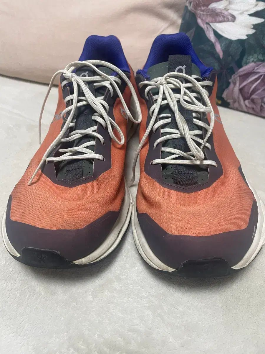 オンラニング クラウドノバ フォーム 275