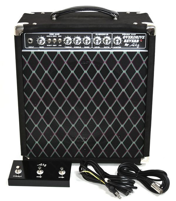 フットスイッチ付 AKG Sound Design overdrive reverb 8 W ギターアンプ