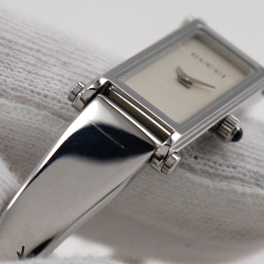  GUCCI グッチ 1500 L ステンレススチール シルバー クオーツ アナログ表示 レディース シルバー文字盤 腕時計 その他 時計