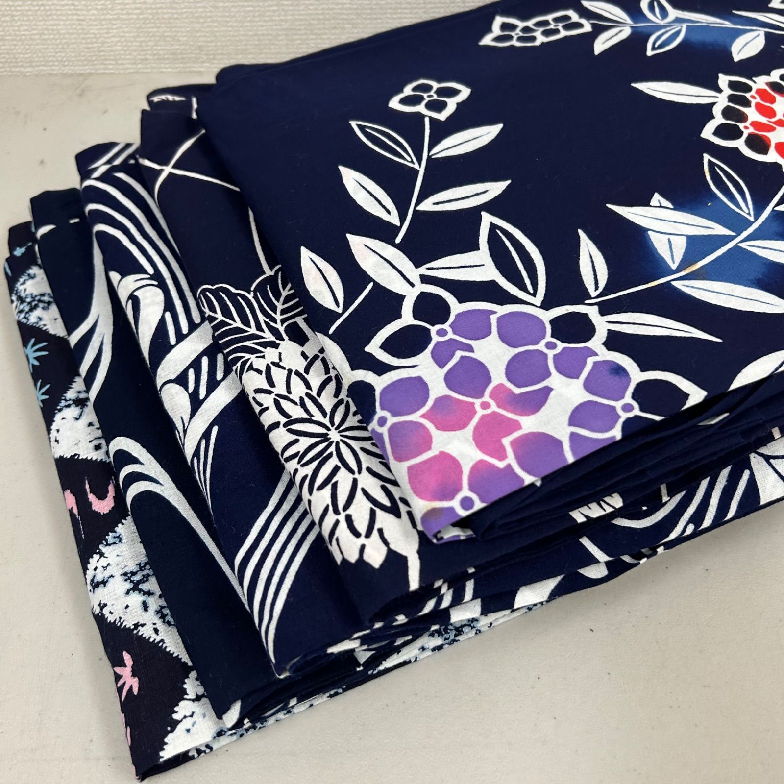 浴衣 大量 まとめ売り19枚 リメイク ハンドメイド 素材 浴衣 大量 まとめ売り19枚 リメイク ハンドメイド 素材 浴衣リメイクの