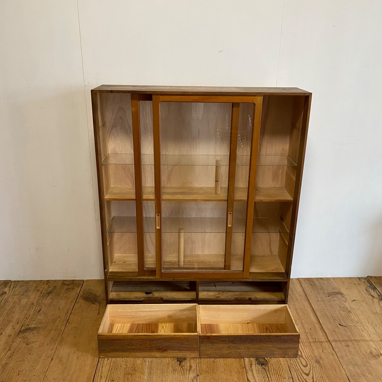 アンティーク 古家具 古道具 ガラス戸棚 食器棚 キャビネット 木製