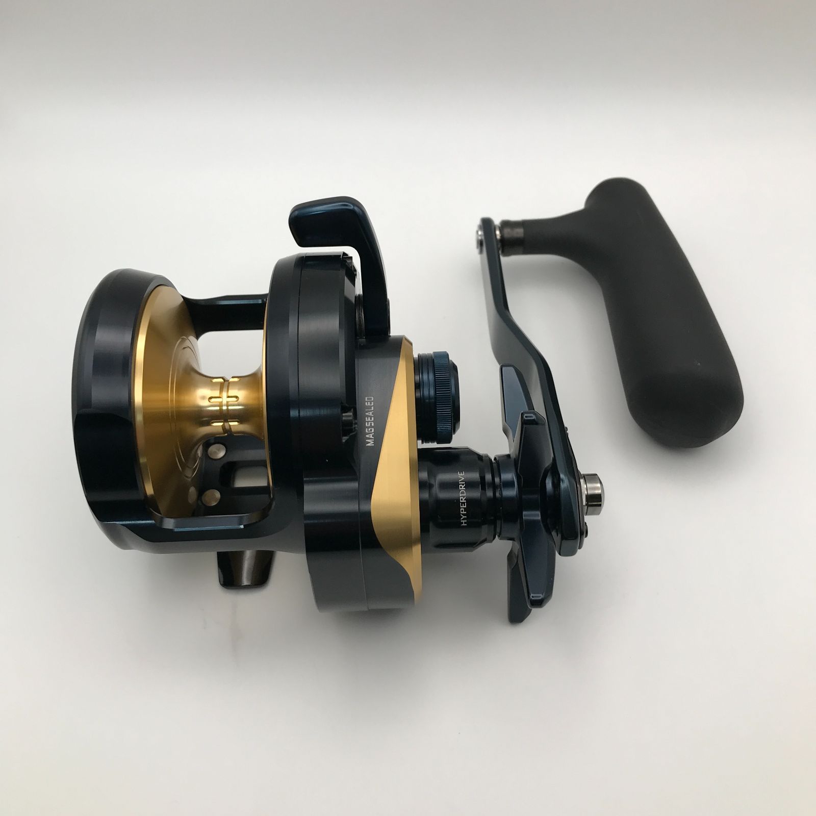 城東73 147 DAIWA SALTIGA ダイワ 25 ソルティガ 35 L
