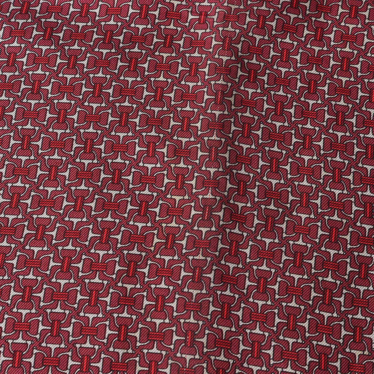 本物中古美品HERMESエルメスシルクマフラーリバーシブル紺×エンジ 本物中古美品HERMESエルメスシルクマフラーリバーシブル紺×エンジ 楽天