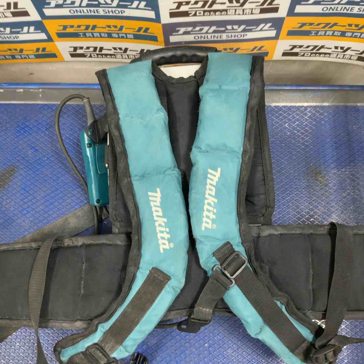 マキタ makita コードレス背負集じん機 乾式 VC 265 DZ