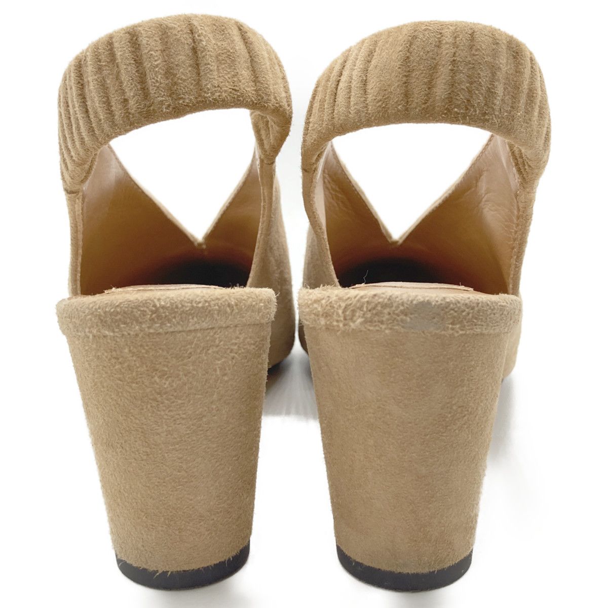 HENRI EN VARGO MONICA バックベルトパンプス Monica ivory バックベルト ポインテッド パンプス アイボリー - HENRI