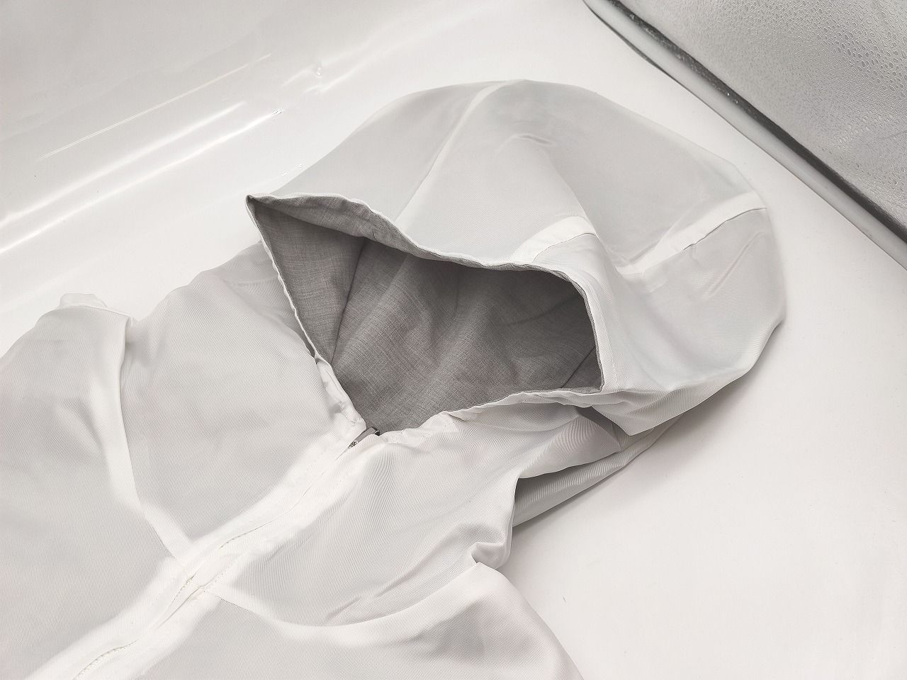 YOSA フード付きチャコールケープ 【新品未使用】 インボイス対応 中古 YOSA チャコールケープ フード付 - メルカリ