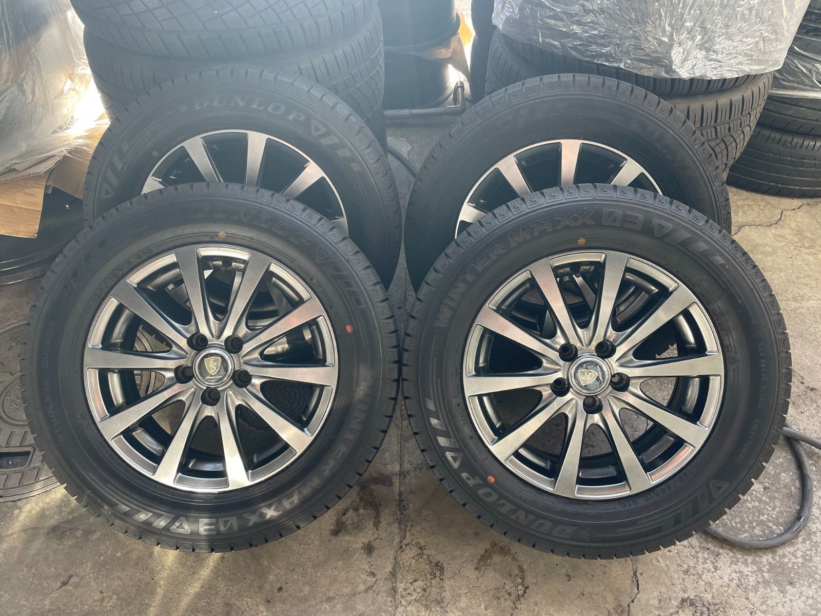 MANARAY SPORT アルミホイール 15インチ 6 0 J 45 PCD 100 5 H＆スタッドレス WINTER MAXX 03 195 65 R 15 品 4本セット 菅64