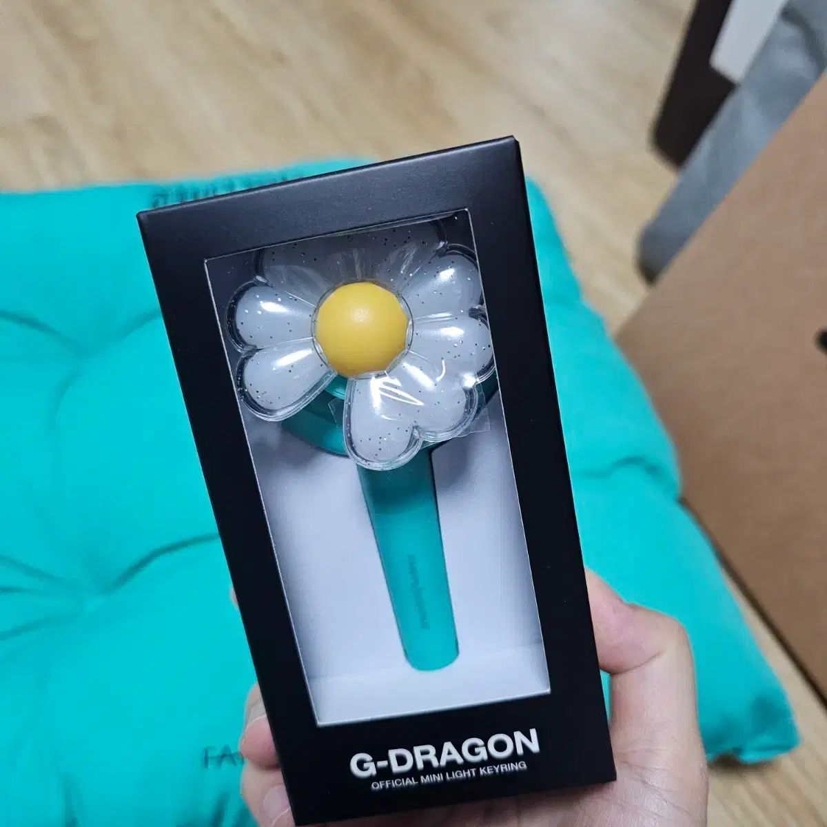 G-DRAGON ジードラゴン パワースカーフ アンコールコンサート クッション ミニキーホルダー まとめ