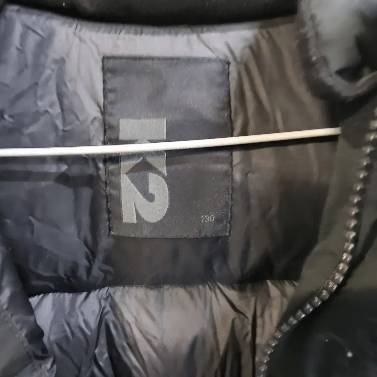 ロング丈ダウンジャケット