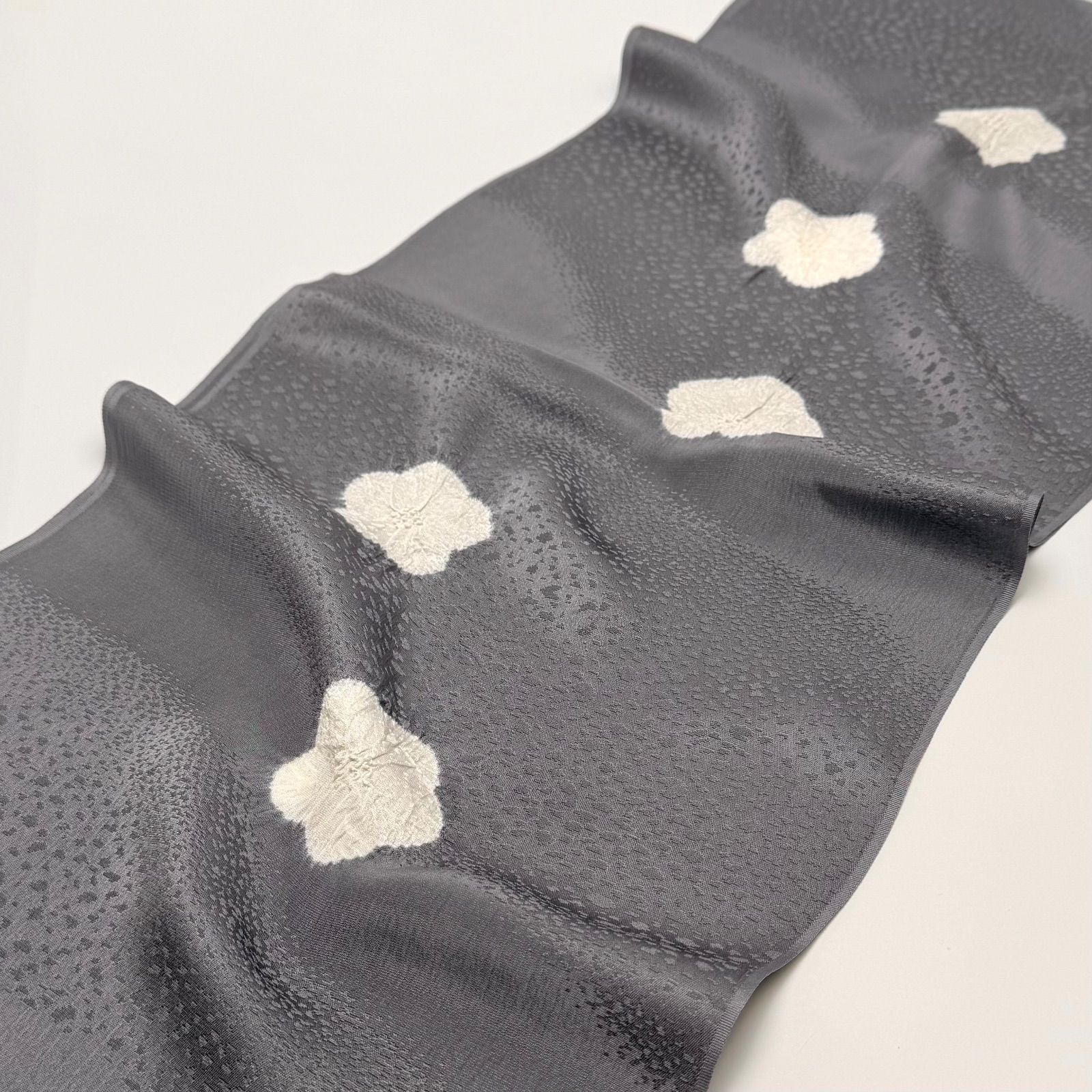 帯揚げ 衿秀 和想庵 梅輪出し 0281