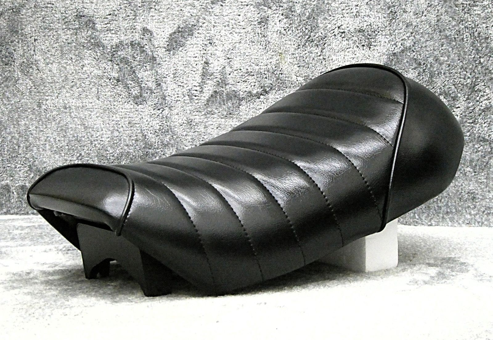 モンキー125TAKEGAWA タックロール黒 シート 未使用 スペシャルパーツ武川 SP武川 SPタケガワ タックロールシート カラー