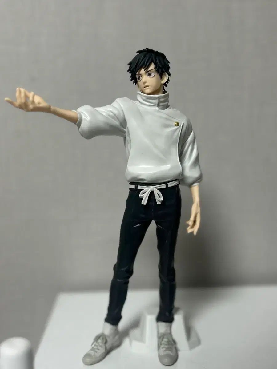 コメリ アクションフィギュア 呪術廻戦フィギュア乙骨 S H Figuarts