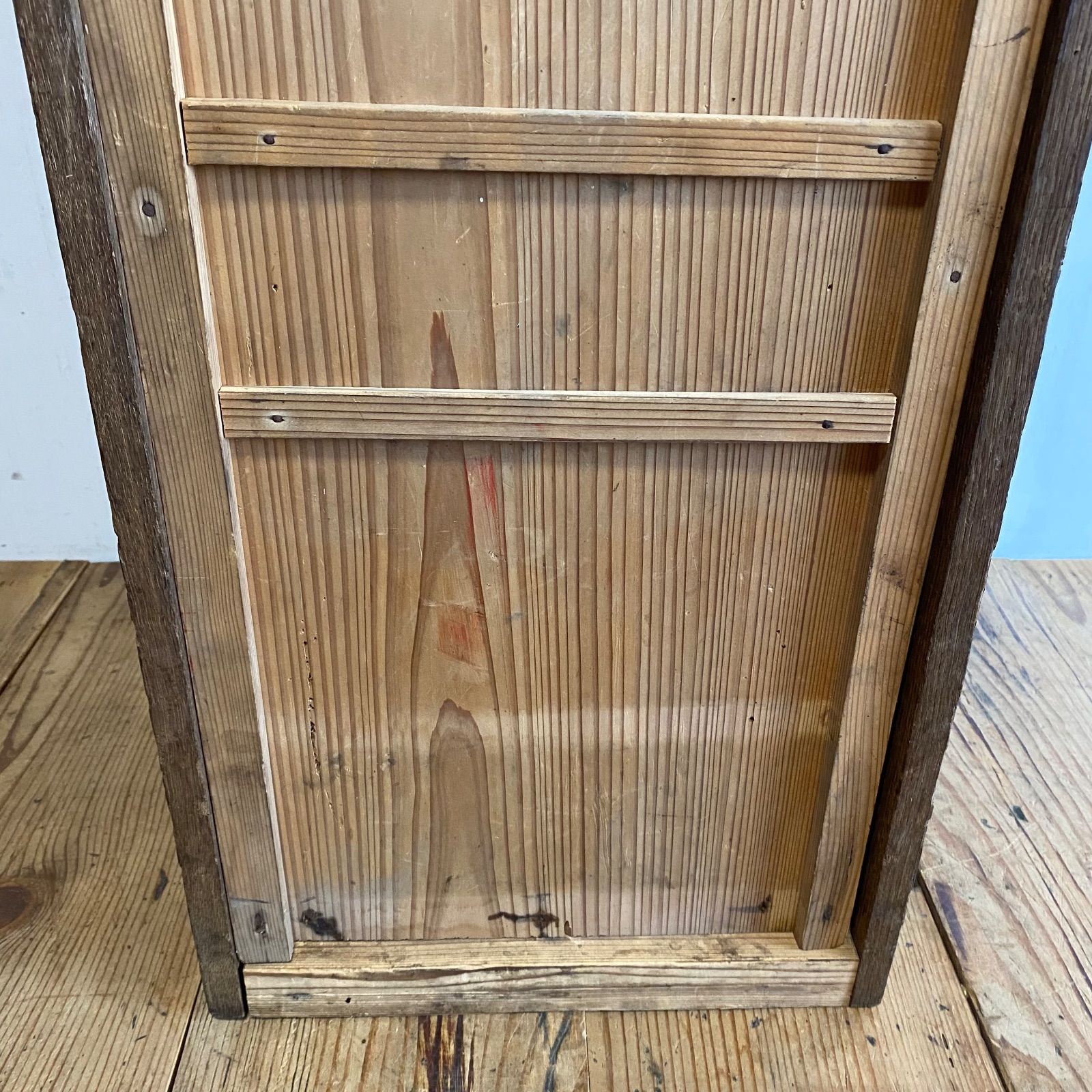 アンティーク 仕切り棚 チェスト 食器棚 書類棚 無垢材 無塗装 y387