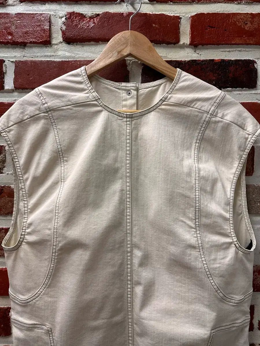 SS スリーブレス