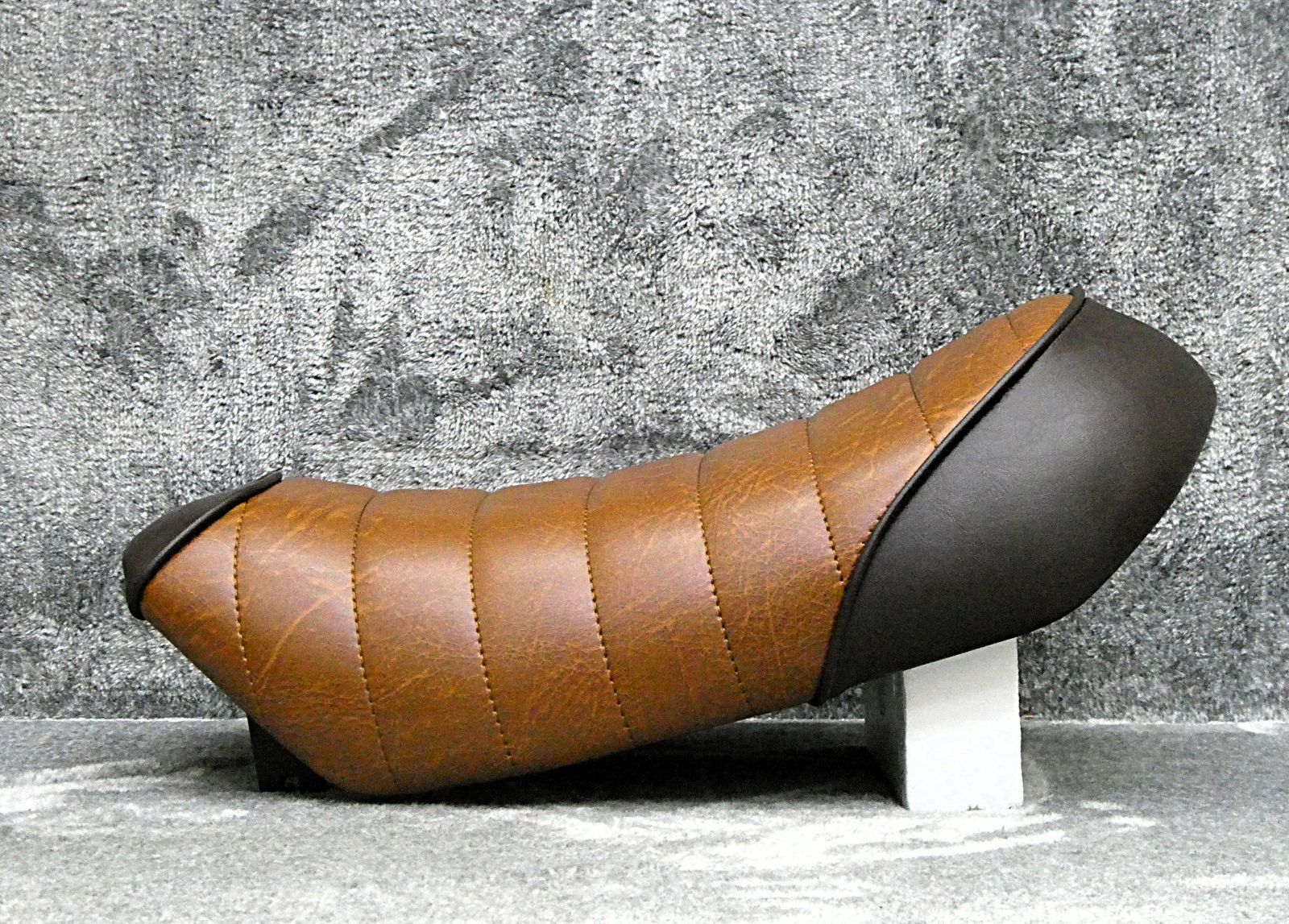 モンキー125 茶ツートン タックロールシート /完成品BROWNブラウンJB02
