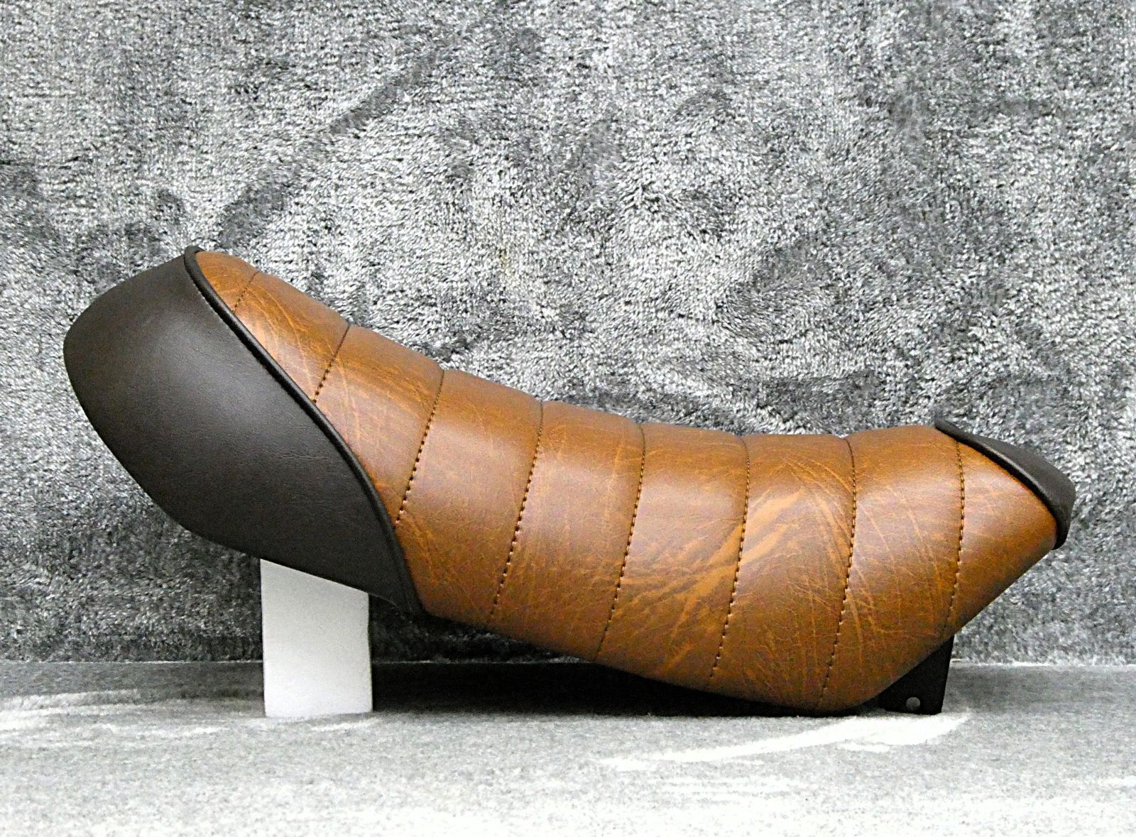 モンキー125 茶ツートン タックロールシート /完成品BROWNブラウンJB02