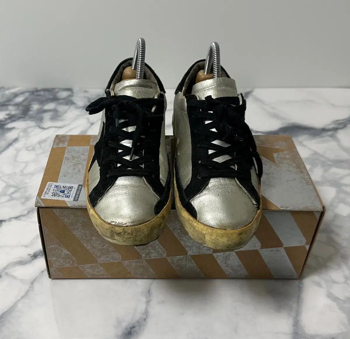 36 GOLDEN GOOSE ゴールデングース SuperStar シルバー スニーカー